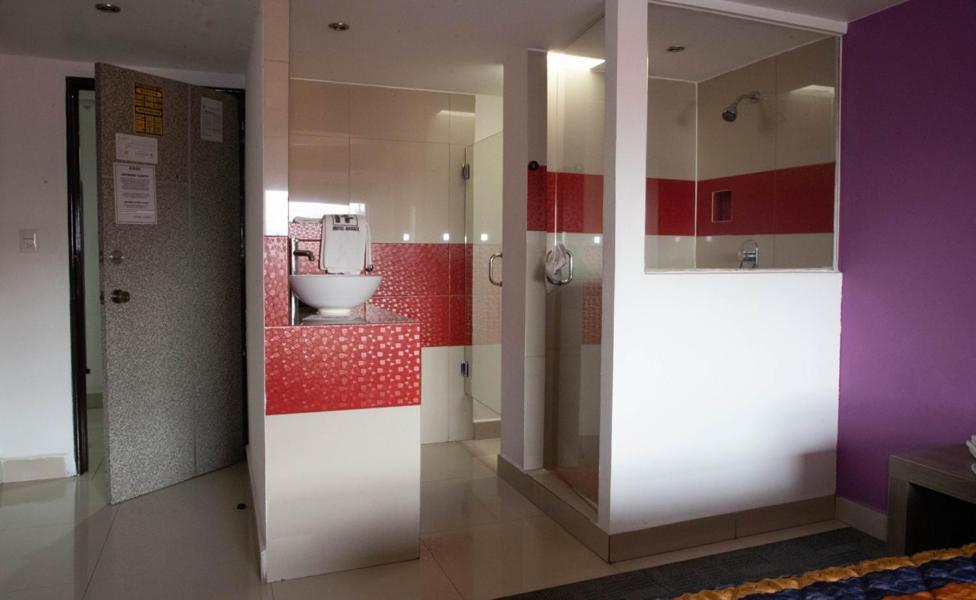 Hotel Rossel Plaza Kota Meksiko Bagian luar foto